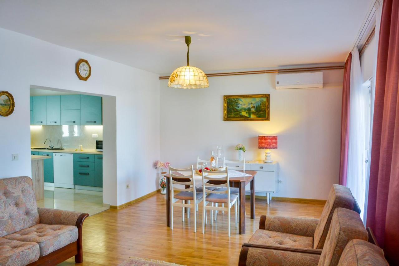 Holiday Home Larma Senj  Exterior foto